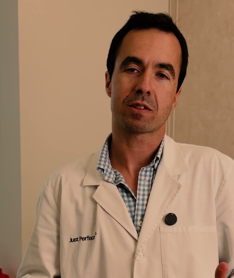 Dr. Diogo Cruz